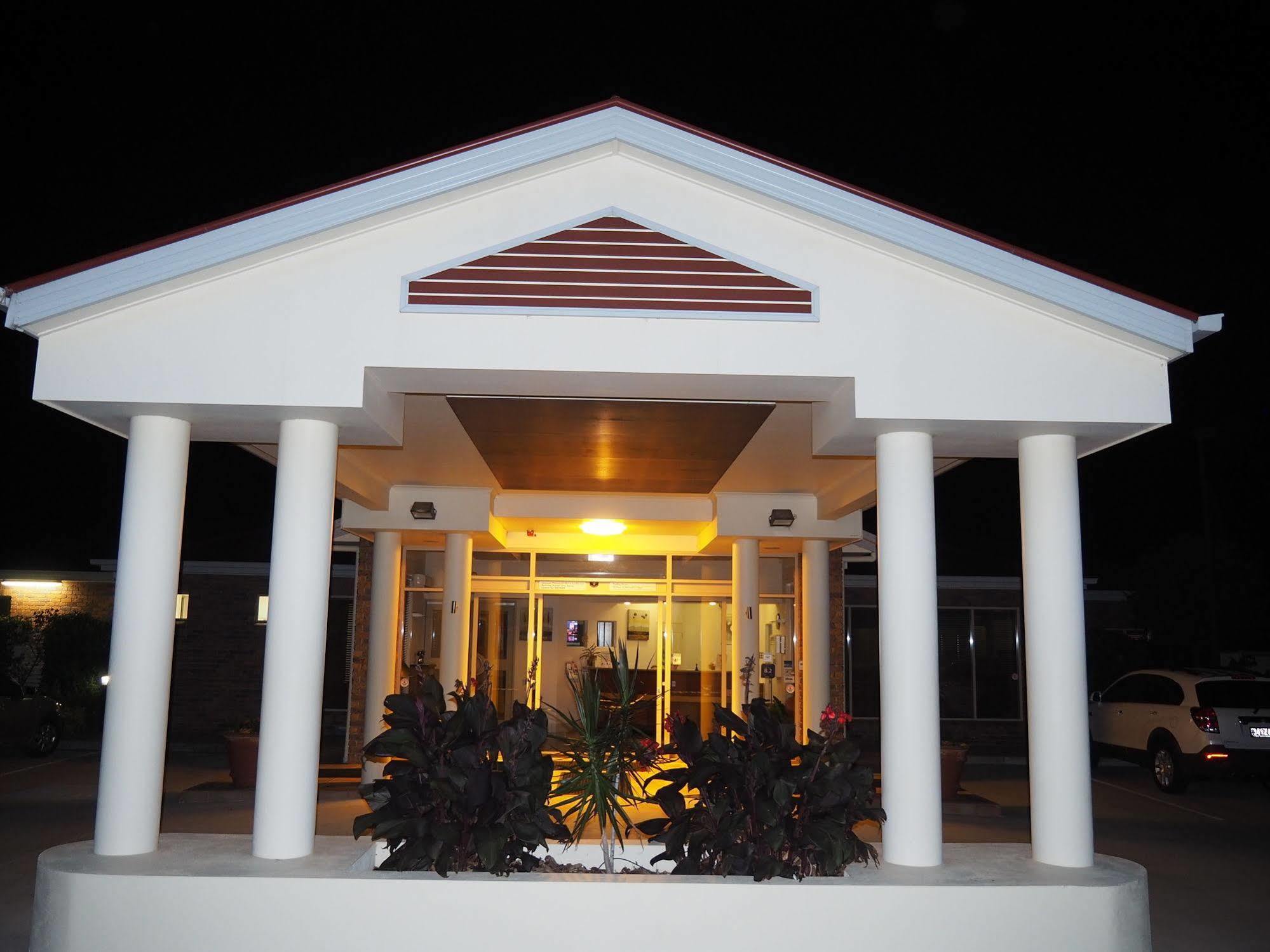 Pittsworth Motor Inn מראה חיצוני תמונה